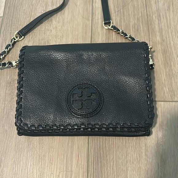 Tory Burch leather purse - Picture 1 of 5